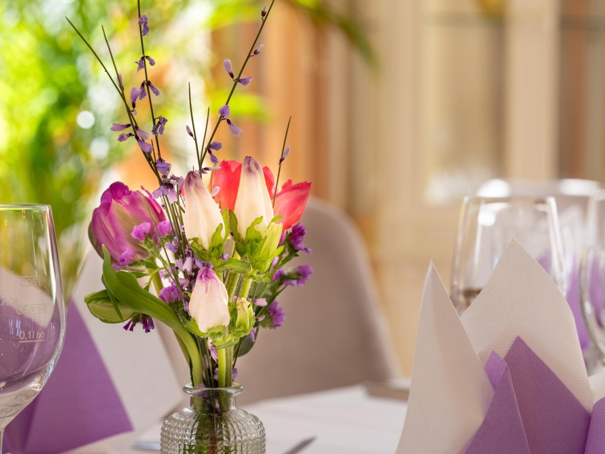 Hotel-Restaurant Central Am Koenigshof 비엔하임 외부 사진