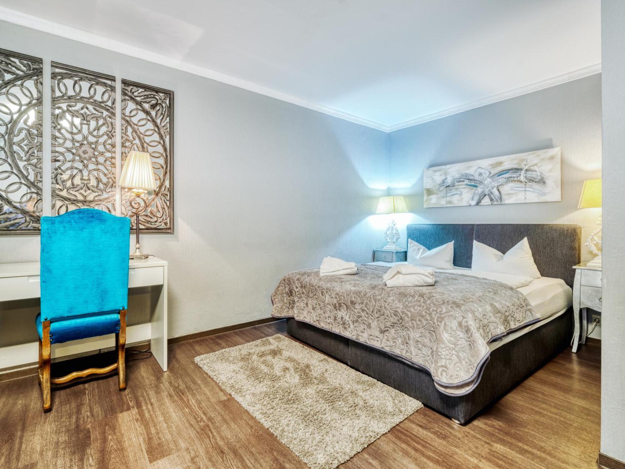 Hotel-Restaurant Central Am Koenigshof 비엔하임 외부 사진