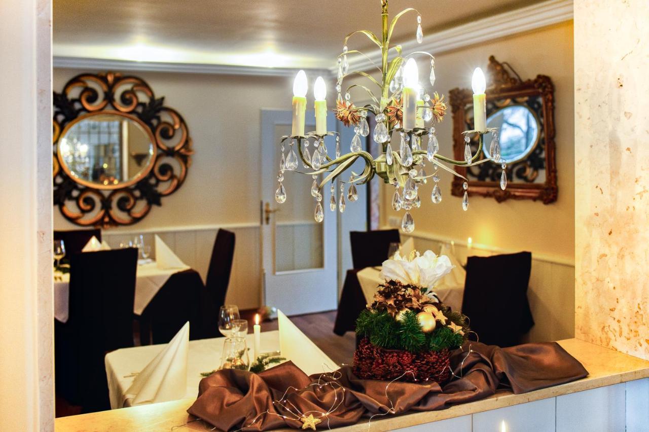 Hotel-Restaurant Central Am Koenigshof 비엔하임 외부 사진